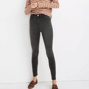 Madewell mid-rise 9” skinny skinny faded black jeans
